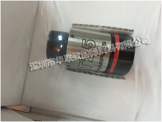 MARPOSS測(cè)量?jī)x：馬波斯提供不同種類的傳感器 (噪聲, 加速, 壓力, 位移, 功率等) 以監(jiān)控磨削工藝過(guò)程. 噪聲傳感器因可探測(cè)出最小聲變化, 加速傳感器可探測(cè)出不平衡的砂輪或異常滾動(dòng)導(dǎo)致的震動(dòng)并進(jìn)行及時(shí)的補(bǔ)償(自動(dòng)平衡)或發(fā)出預(yù)防性維護(hù)警報(bào)，用于檢查加工主軸和修正主軸的功率、位移及壓力的傳感器是以預(yù)防和過(guò)程檢測(cè)為目的的進(jìn)一步檢測(cè)系統(tǒng)。