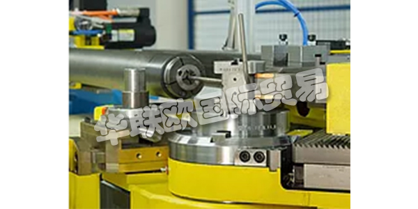 SENIOR-AEROSPACE-ERMETO是流體傳輸組件的領先供應商，其產品質量得到認可。  　　Ermeto存在于不同的細分市場：航空航天，海運，國防和各種行業(yè)。