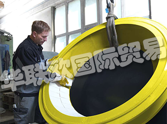 KALENBORN,工業(yè)磨損保護專家。  　　1921年：公司成立  　　第一本手冊Schmelzbasalt9月7日，Schmelzbasalt AG在Linz am Rhein成立，這是由CompagnieGénéraleduBasalte和Basalt AG組建的合資企業(yè)。