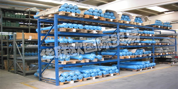 FLOVEX擁有適用于所有工業(yè)需求的各種熱交換器，他們的工廠設(shè)計(jì)和制造的產(chǎn)品適用于各種領(lǐng)域，從液壓到造船，從能源回收到石油和天然氣。
