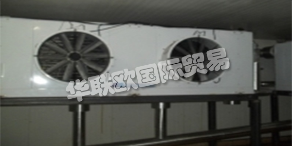 印度PHOENIX主要產(chǎn)品：PHOENIX冷水機、換熱器等。PHOENIX涉及冷藏設(shè)施的設(shè)計，工程和建設(shè)，主要針對食品加工/服務(wù)，水果和蔬菜，酒店，制藥，園藝/花卉，乳制品和冰淇淋行業(yè)，肉類和魚類等。
